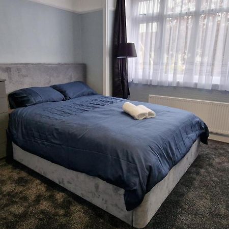 Rowan Crescent'S Luxury Stay-In 2 Streatham Vale Eksteriør billede
